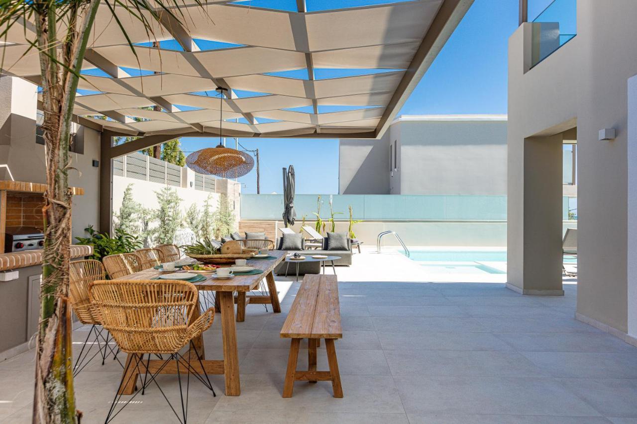 Lagoon Seabreeze Villa, Sumptuous Retreat, By Thinkvilla Panormos  Exterior photo