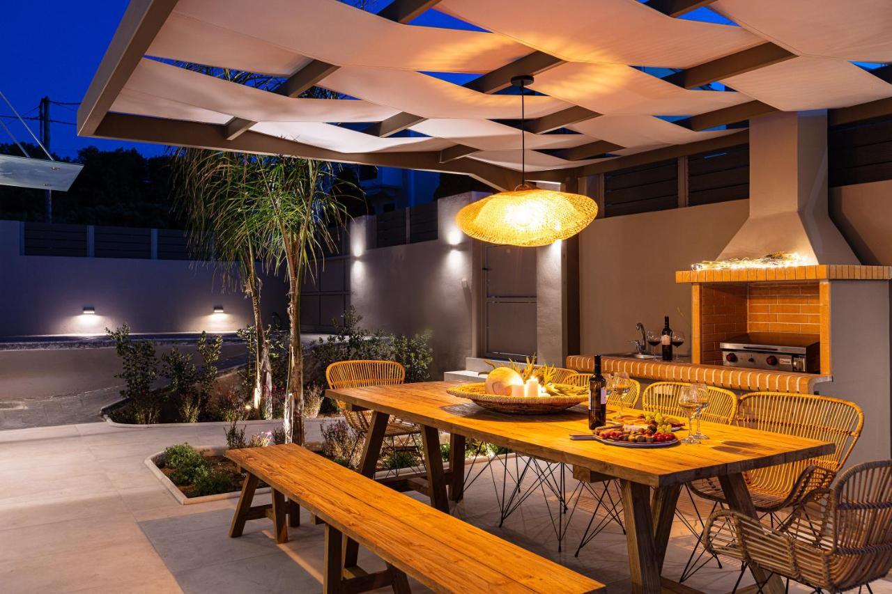 Lagoon Seabreeze Villa, Sumptuous Retreat, By Thinkvilla Panormos  Exterior photo