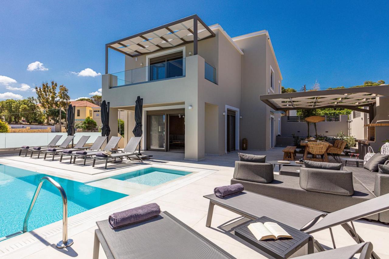 Lagoon Seabreeze Villa, Sumptuous Retreat, By Thinkvilla Panormos  Exterior photo